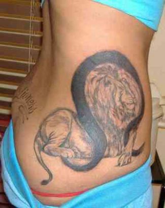 Lion Tattoo On Upper Hip