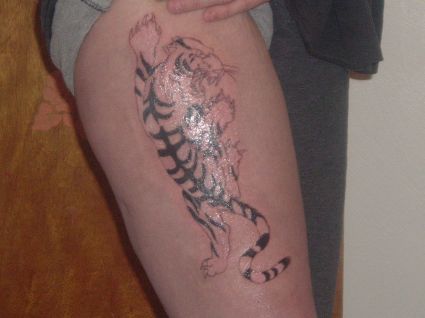 Tiger Tattoo Pic On Thigh