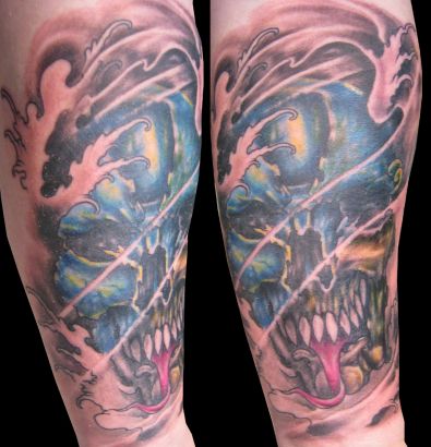 Skull Tattoo On Legs