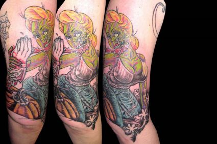 Zombie Tattoo Art On Shoulder