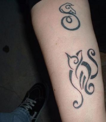 Tribal Cat Arm Tattoo Pic
