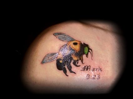 Bee Tattoo Image