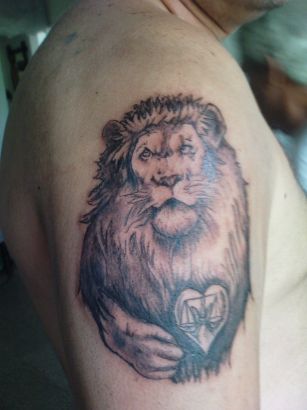 Lion And Heart Tattoo 