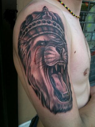 Lion Head Tattoos Pics On Arm