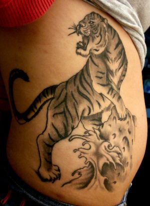 Tiger Tattoo On Side Stomach