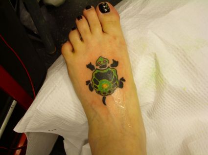 Turtle Feets Tattoos Pic