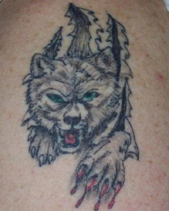 Dangerous Wolf Tattoo Pic