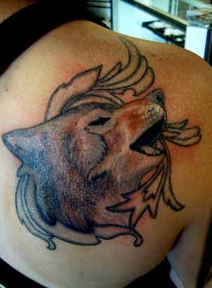 Wolf Head Tattoo On Right Shoulder Blade