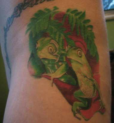 Loving Frog Tattoo