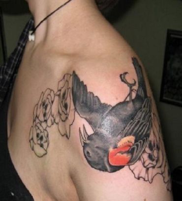 Dead Bird Pic Tattoo On Shoulder