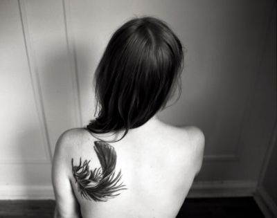 swan feather tattoo design on girls back. Birds tattoos, swan tattoos, Tattoos of Birds, Tattoos of swan, Birds tats, swan tats, Birds free tattoo designs, swan free tattoo designs, Birds tattoos picture, swan tattoos picture, Birds pictures tattoos, swan pictures tattoos, Birds free tattoos, swan free tattoos, Birds tattoo, swan tattoo, Birds tattoos idea, swan tattoos idea, Birds tattoo ideas, swan tattoo ideas, swan feather tattoo