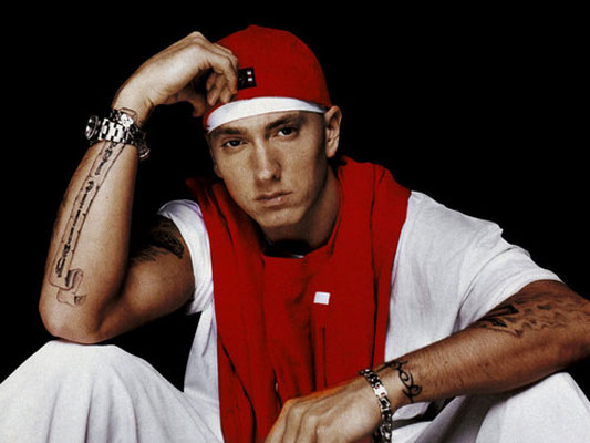 How To Dress Like Eminem Guide For Cosplay & Halloween