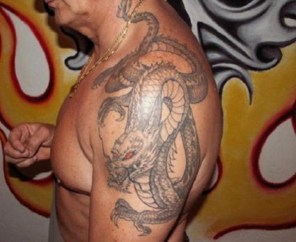 Dragon Pic Shoulder Tattoo