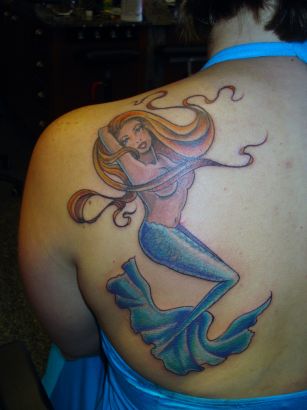 Mermaid Girl's Back Tattoo Pic