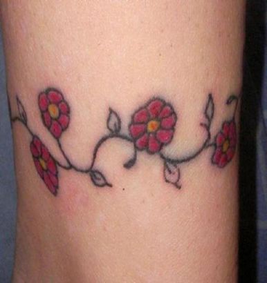 Daisy Vine Tattoo