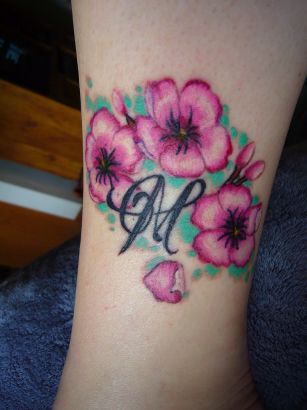 Flower Tattoo On Leg