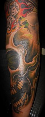 Skull Tattoo On Leg