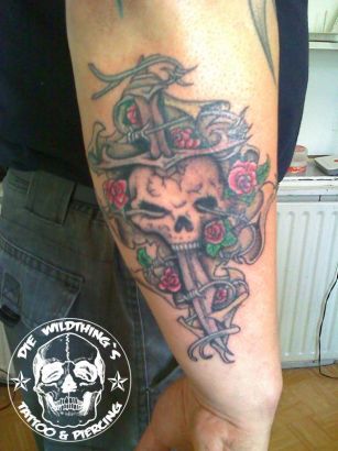 Skull And Sward Tattoo Design