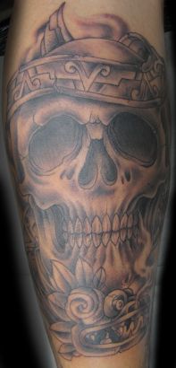 Skull Aztec Tat