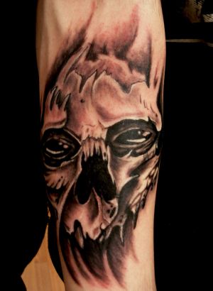 Skull Leg Picture Tat