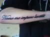 text tat pic on hand