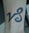 capricorn sign tattoos on leg