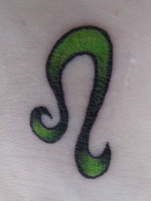Leo Symbol Tattoo Design